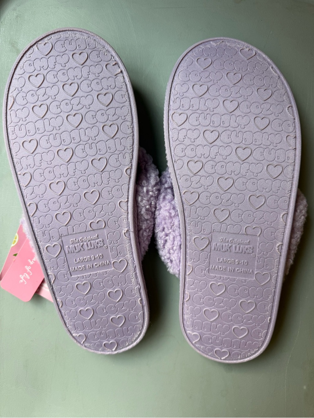 Muk Luks Lavender Plush Sherpa Slippers NWT - Picture 2 of 2
